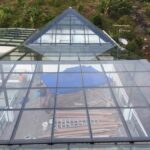 შუშის მოაჯირი